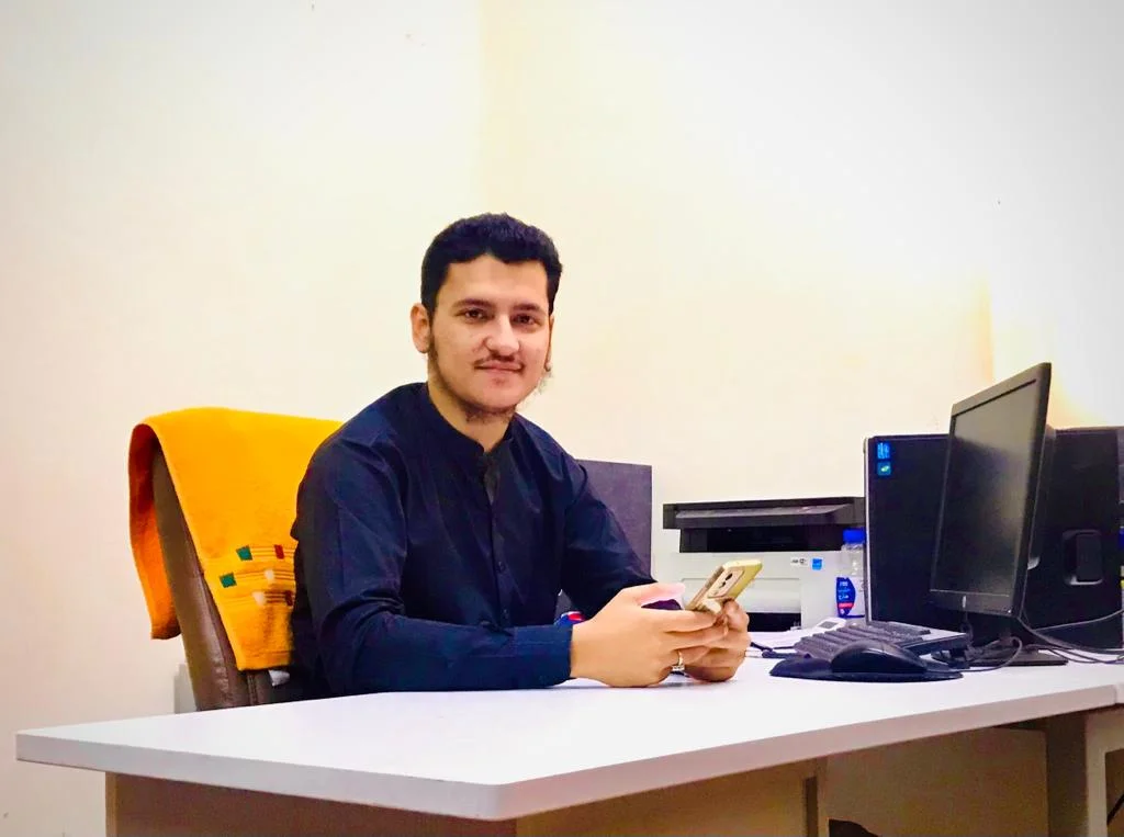 Mobeen Ahmed, CEO of Elaf Travel and Tours - Gujranwala Travel Expert